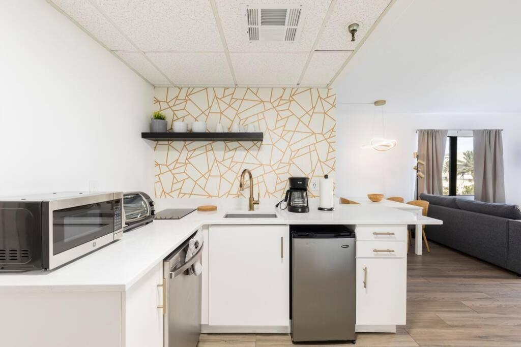 Modern Studio On I-Drive: Parking + Pool Included 올랜도 외부 사진