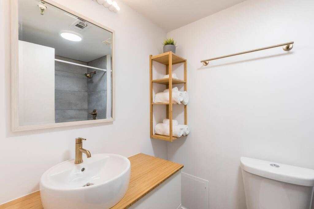 Modern Studio On I-Drive: Parking + Pool Included 올랜도 외부 사진